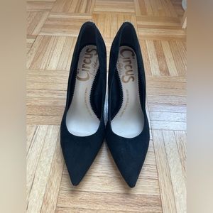 Sam Edelman Circus Pointed Toe Heel in Suede